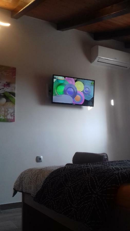 Holiday Home Nora**** Loznati Cres Extérieur photo